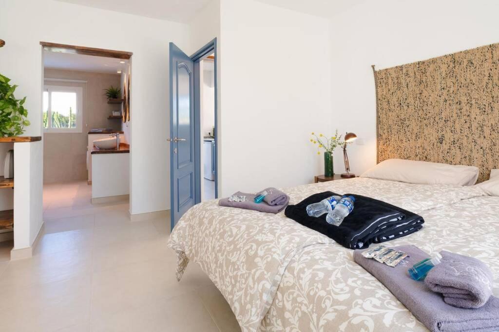 Luxurious Bungalow A2 In A Quiet Complex With Pool 100M From The Sea 차르코 델 팔로 외부 사진